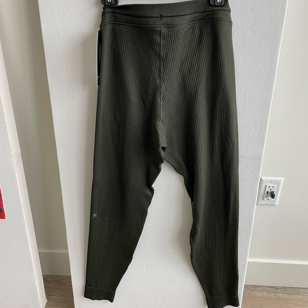 Lululemon Engineered Warmth Mens Pants